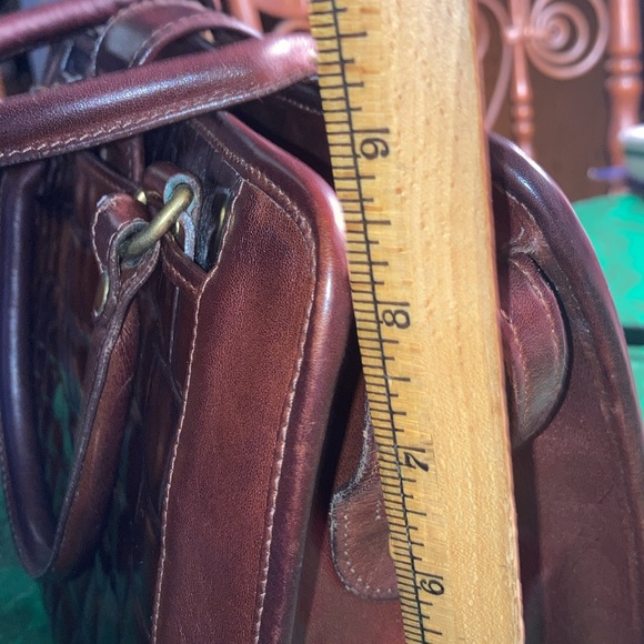 VTG BRAHMIN leather and croc handbag.  Two shades of brown, exc.cond. $280 - Picture 8 of 11